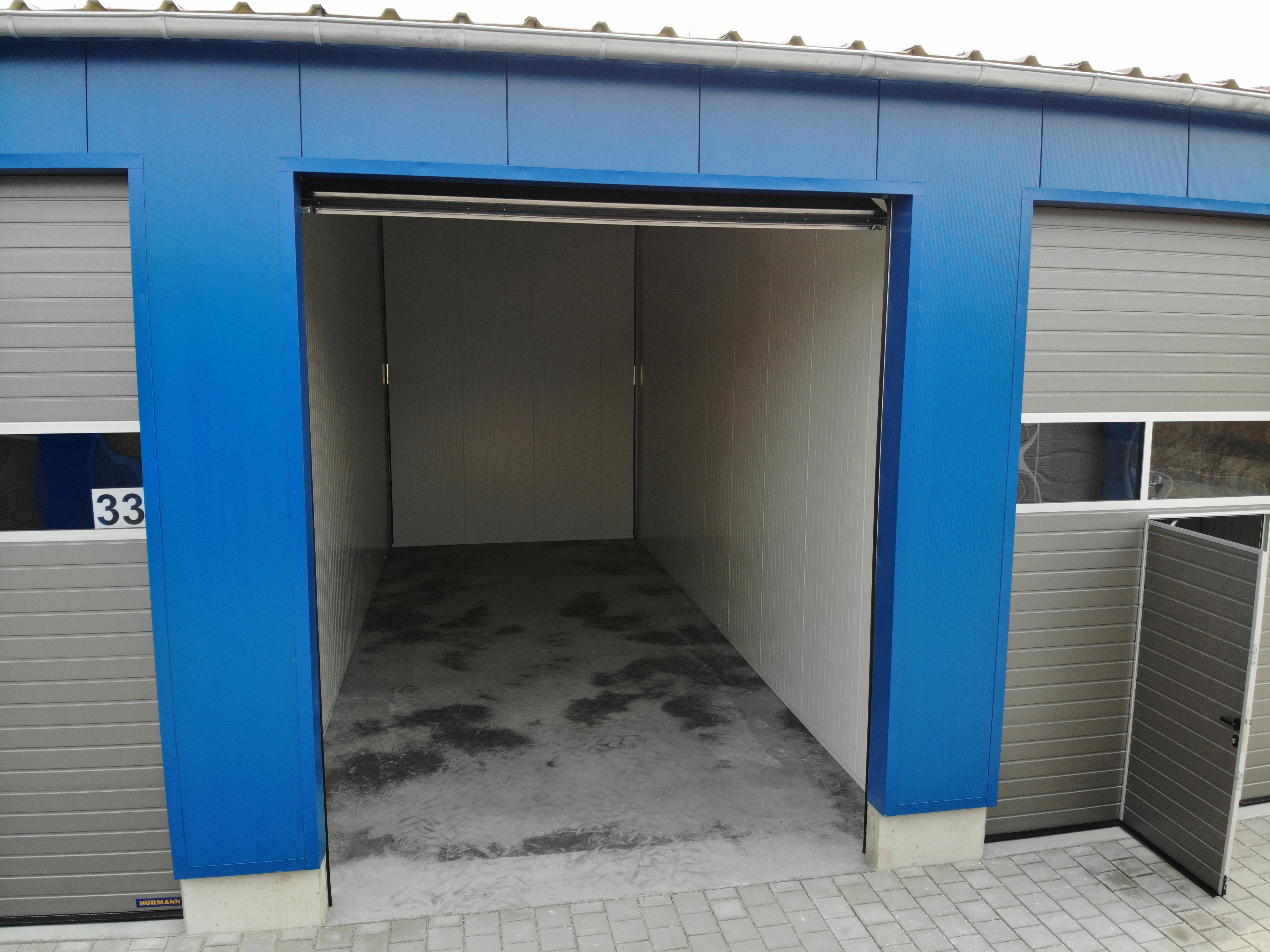 Garage L "Innen"